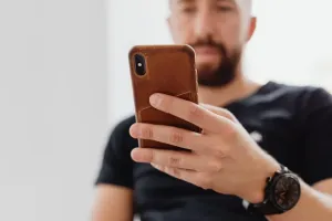 Płatna bramka SMS dla biznesu - Czy to się opłaca?